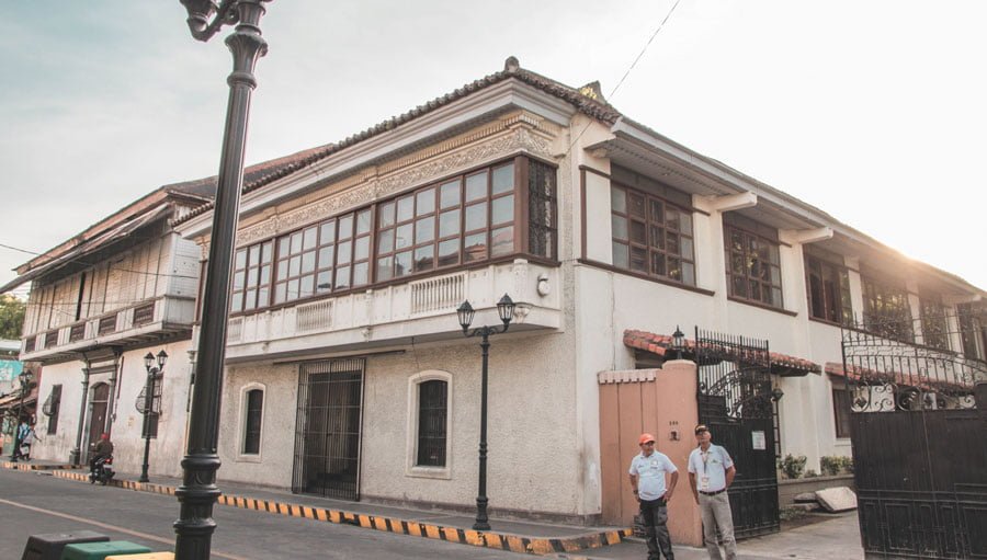 Casa Biñanense